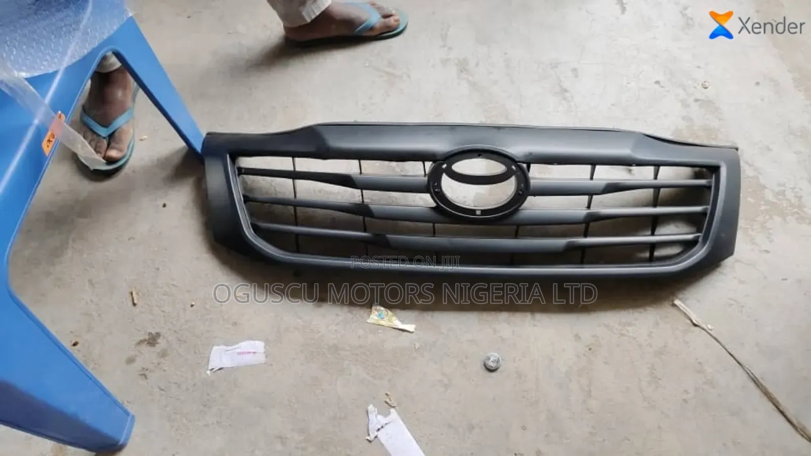 Front Grille Hilux 2012 Model Black Color