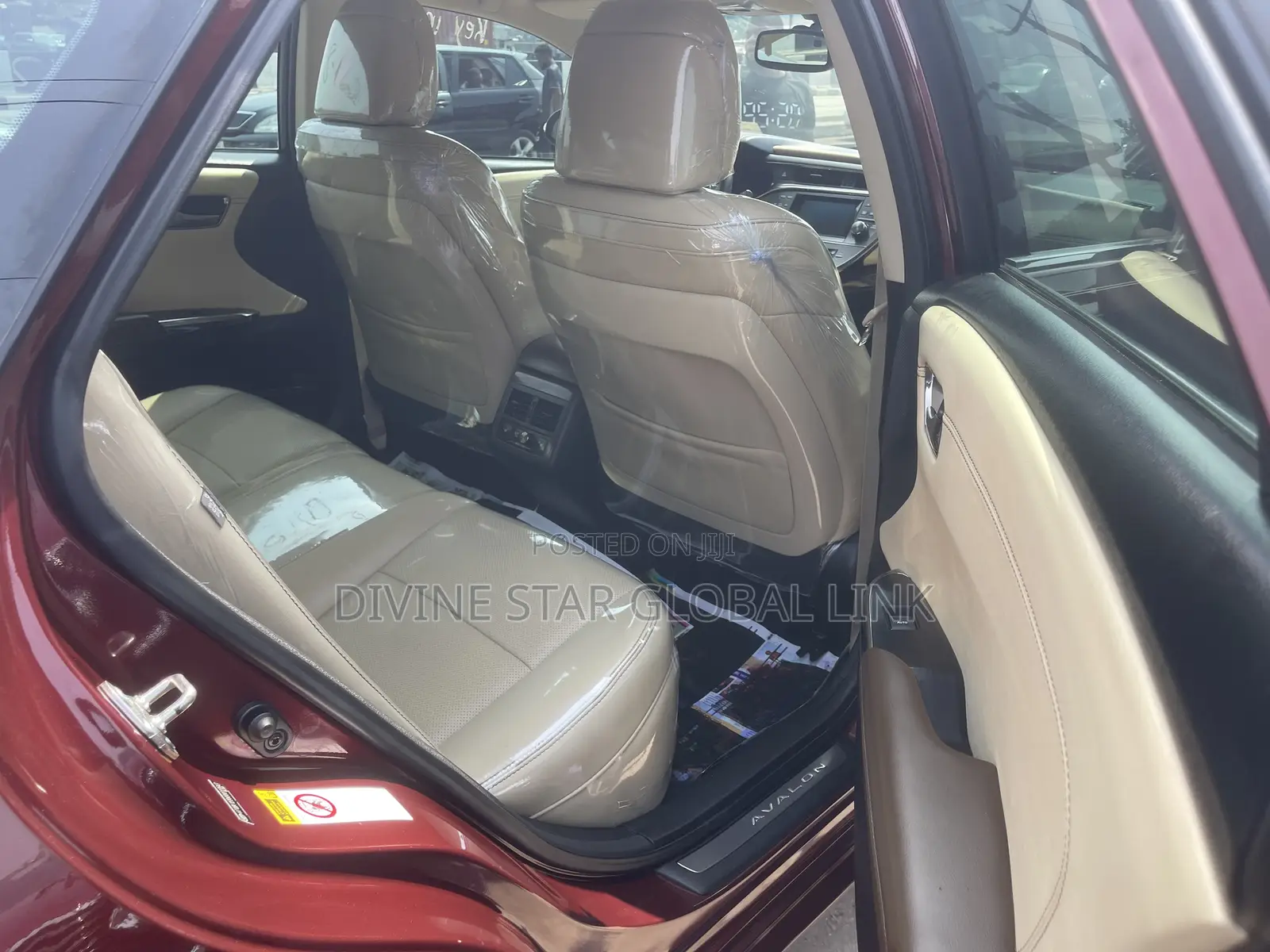 Toyota Avalon 2014 Red