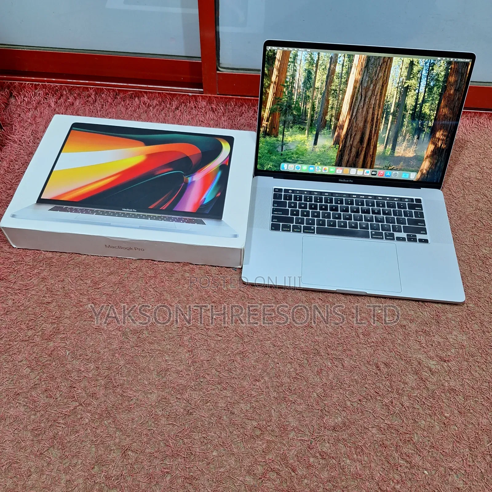 Laptop Apple MacBook Pro 2019 16GB Intel Core i7 SSD 512GB