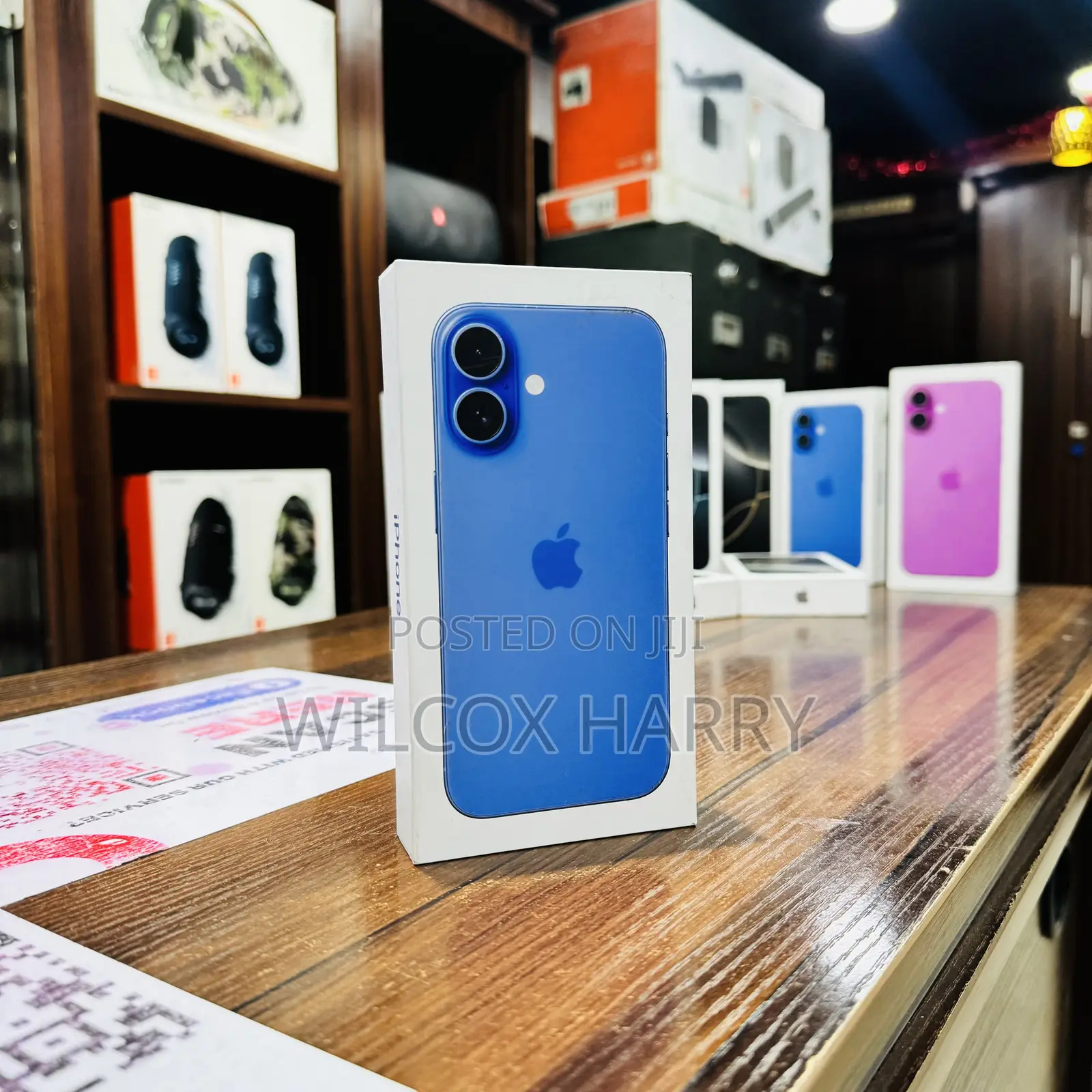 New Apple iPhone 16 256 GB Blue