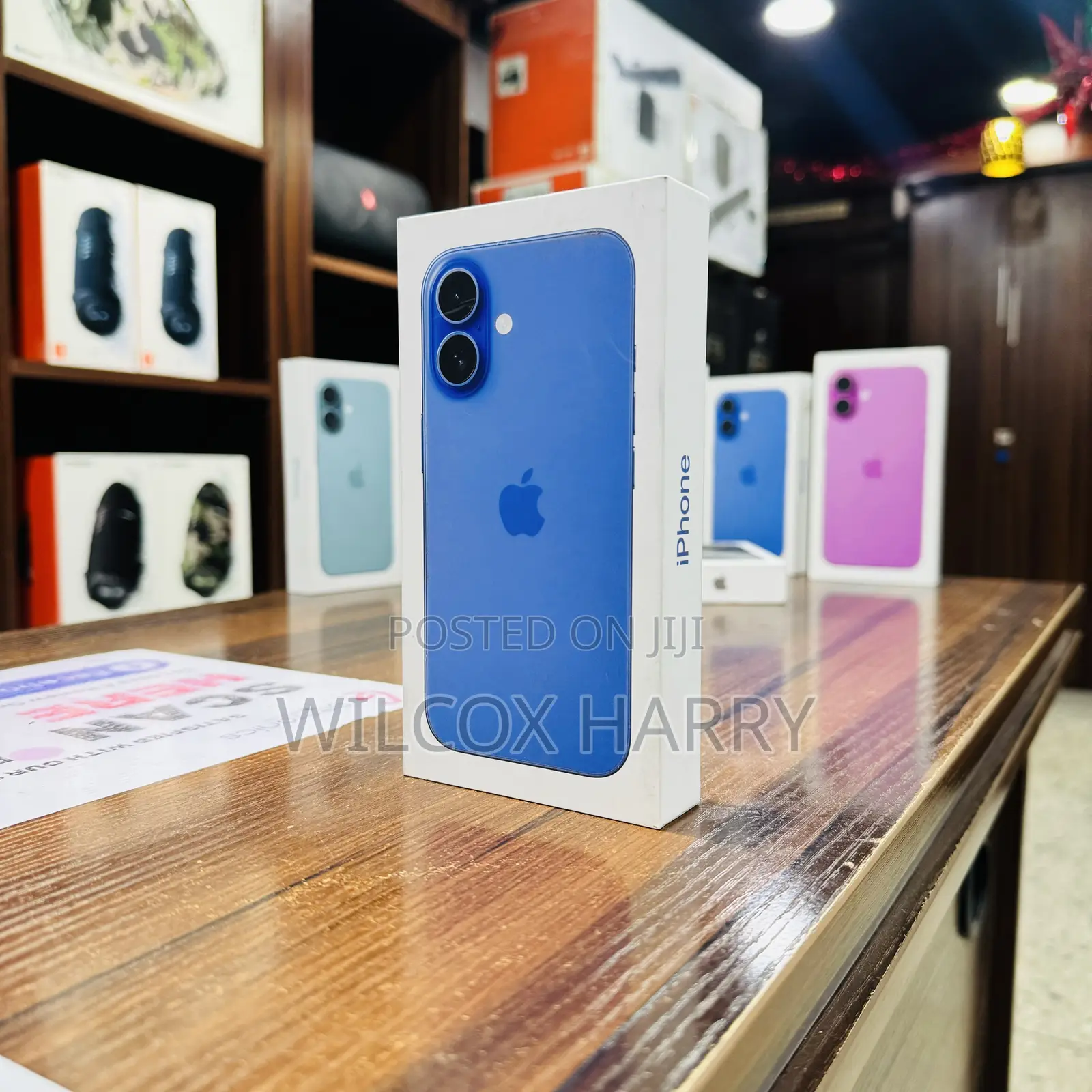 New Apple iPhone 16 256 GB Blue