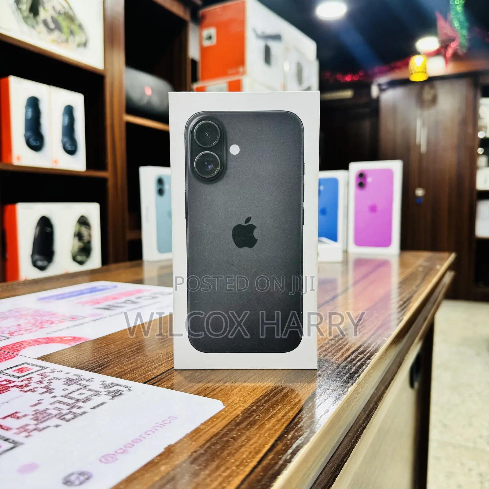 New Apple iPhone 16 128 GB Black