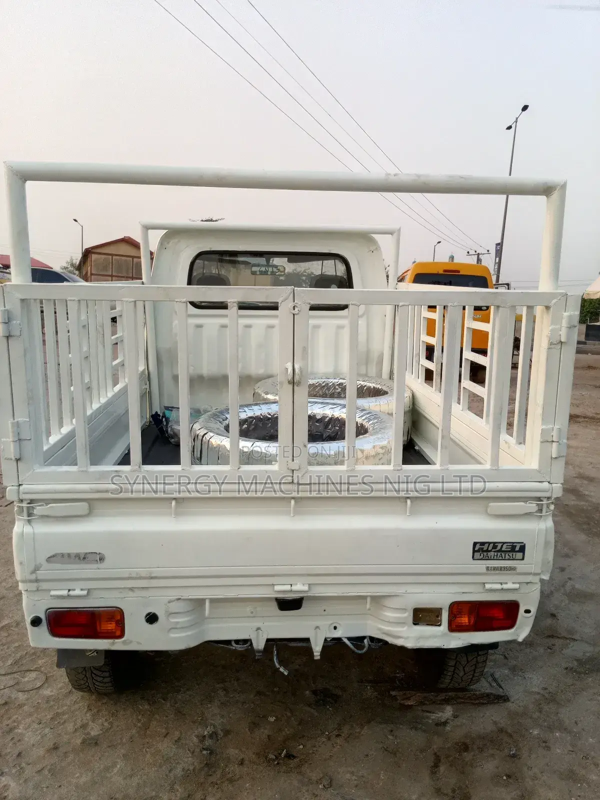 Daihatsu Hijet Delivery Truck-2022 White