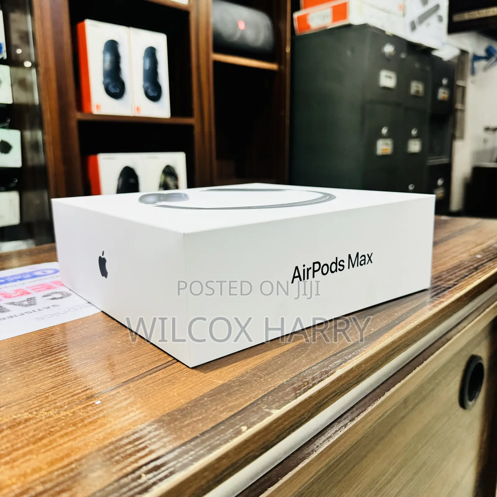 Apple Airpods Max 2nd Gen Usb-C • Wireless Bluetooth Headphone • 2024