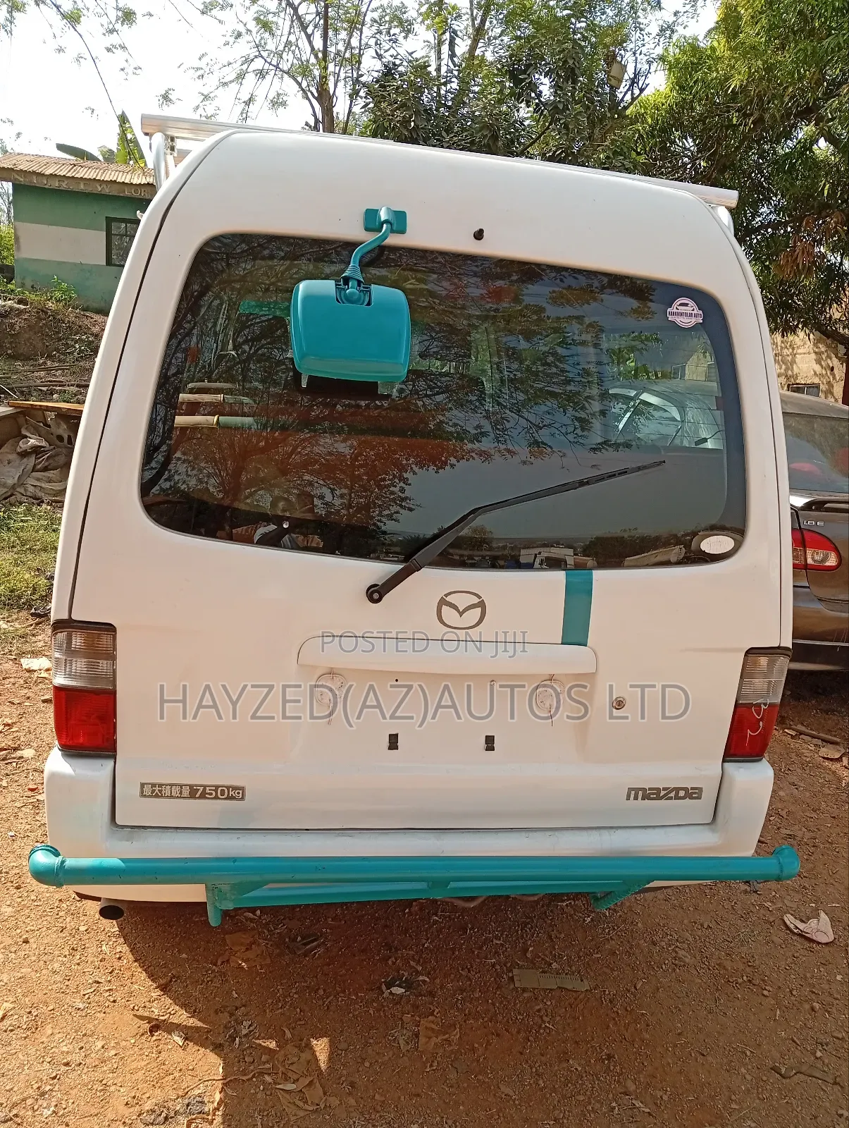 Mazda Bongo 2002 White
