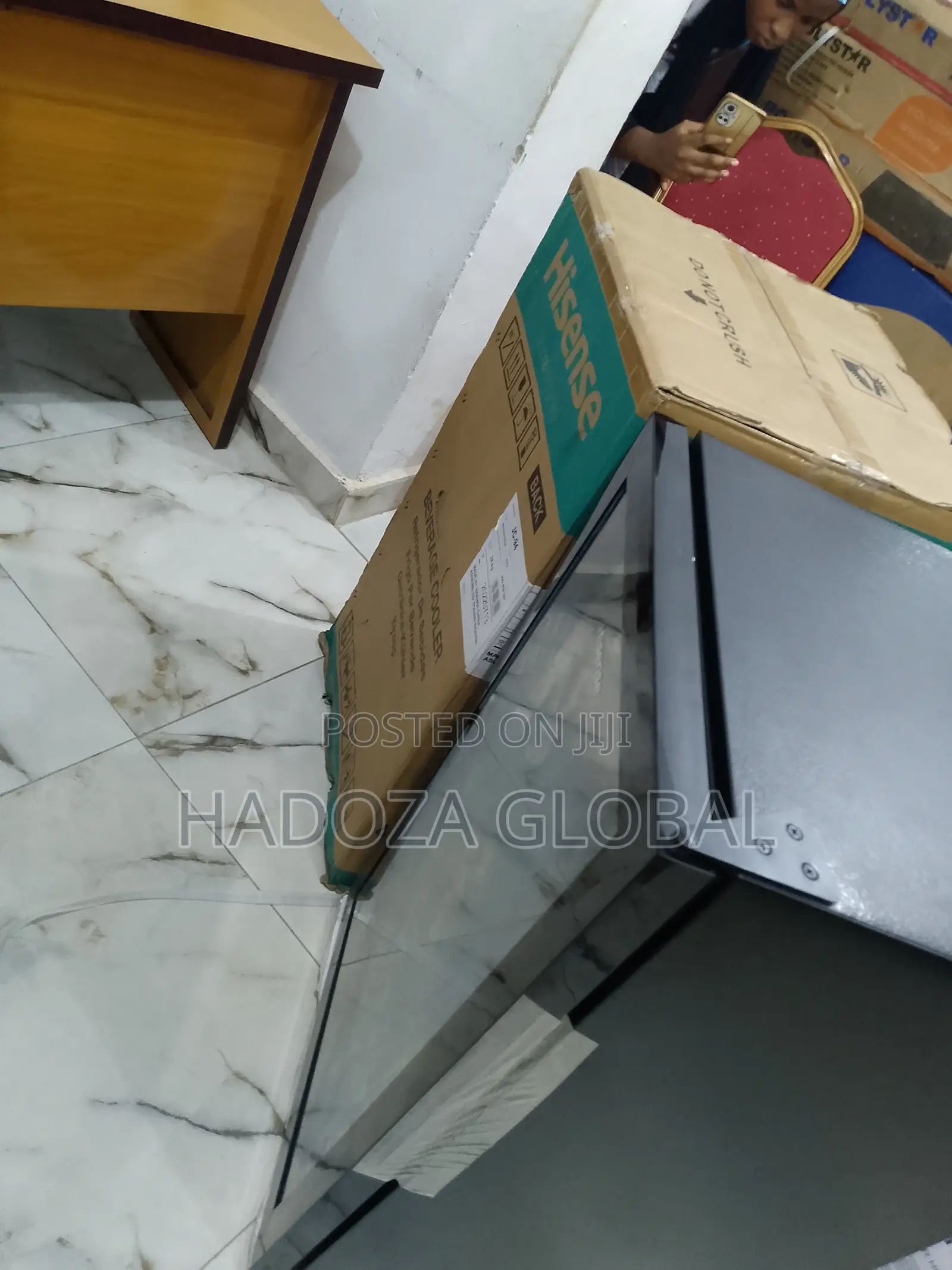 Very-Affordable Hisense Beverage Mini-Chiller