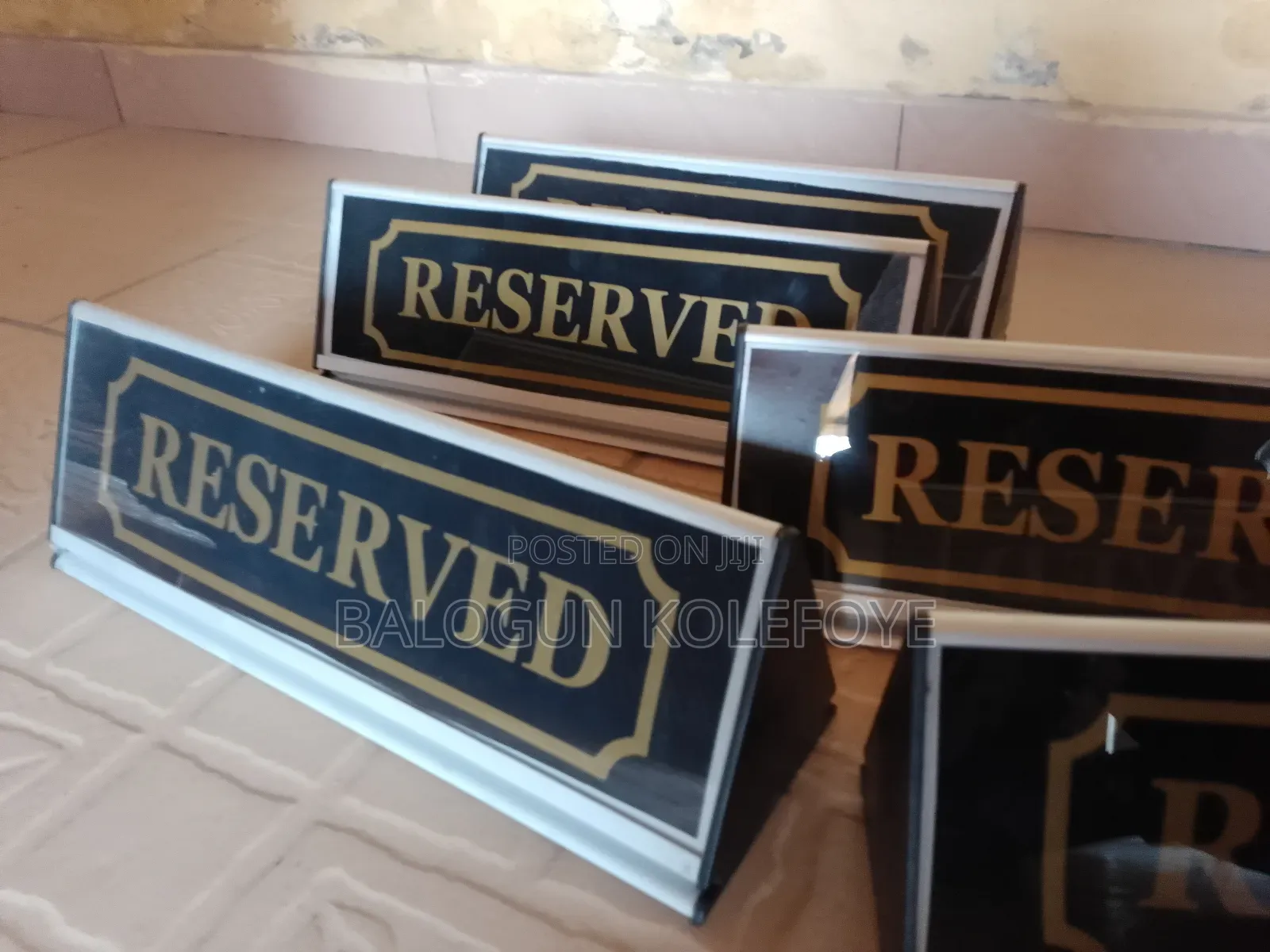 All Kinds of Table Stand for Office and Event Table