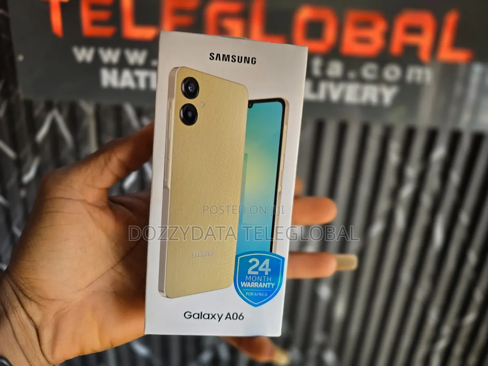 New Samsung Galaxy A06 128 GB Yellow