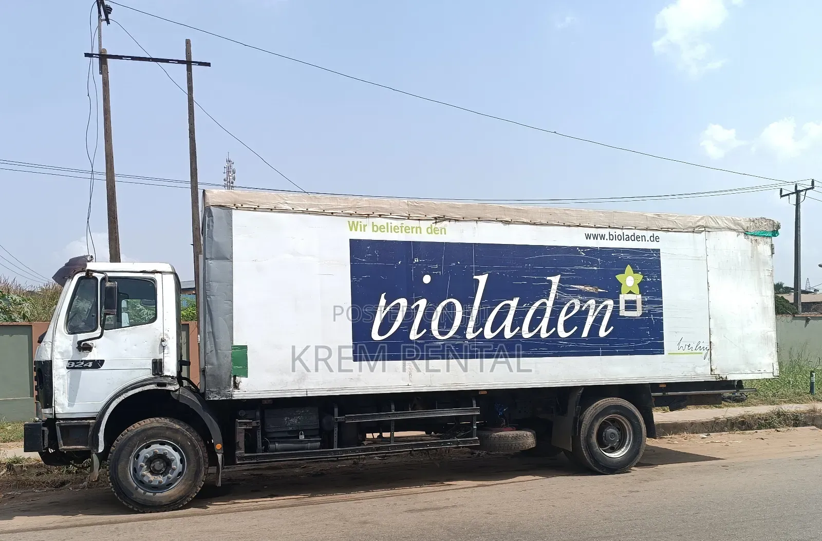 Trucks, Trailers and Forklift for Hire
