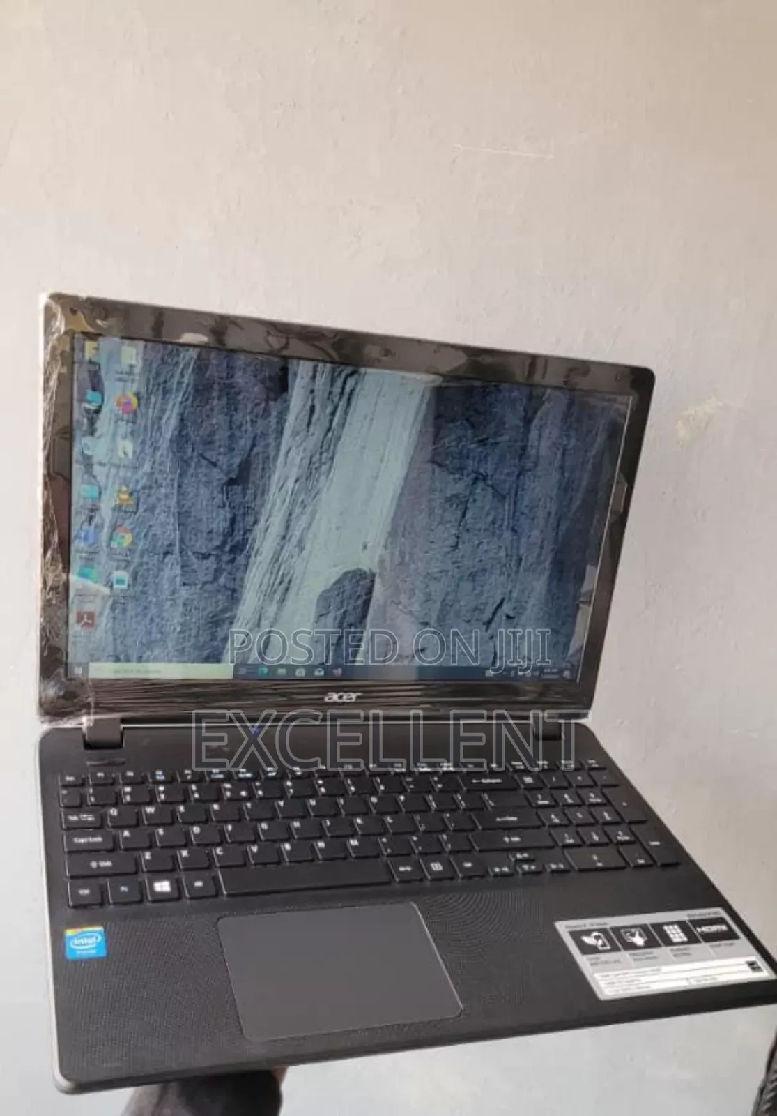 Laptop Acer Aspire ES1-512 4GB Intel Celeron HDD 500GB