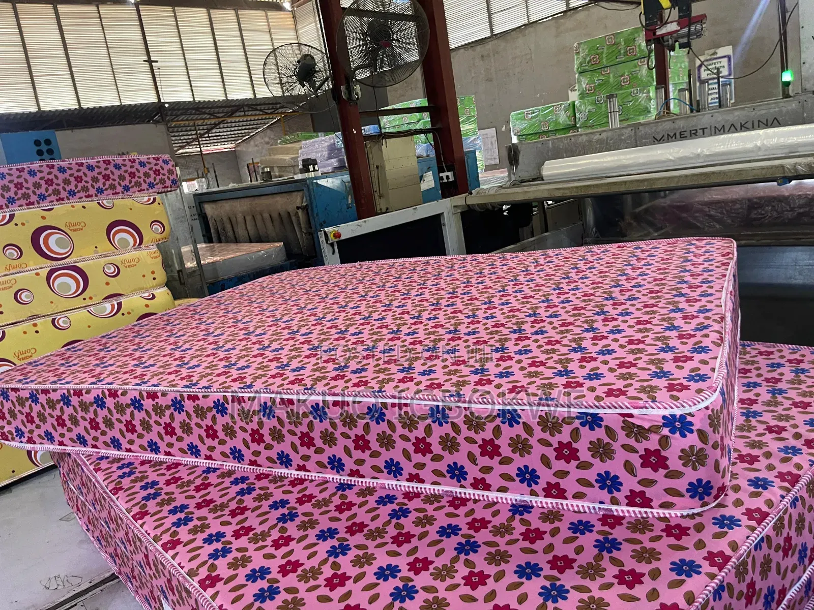 [Ph] Mouka Koko Comfy 4.5ft by 6ft by 7(6)Inch[ Family Size Brand New]