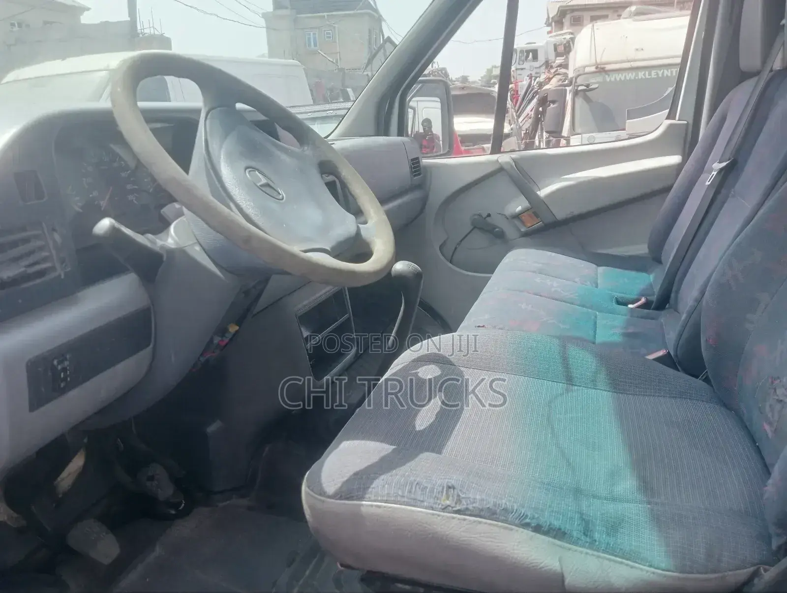 Mercedes-Benz Sprinter 2005 White