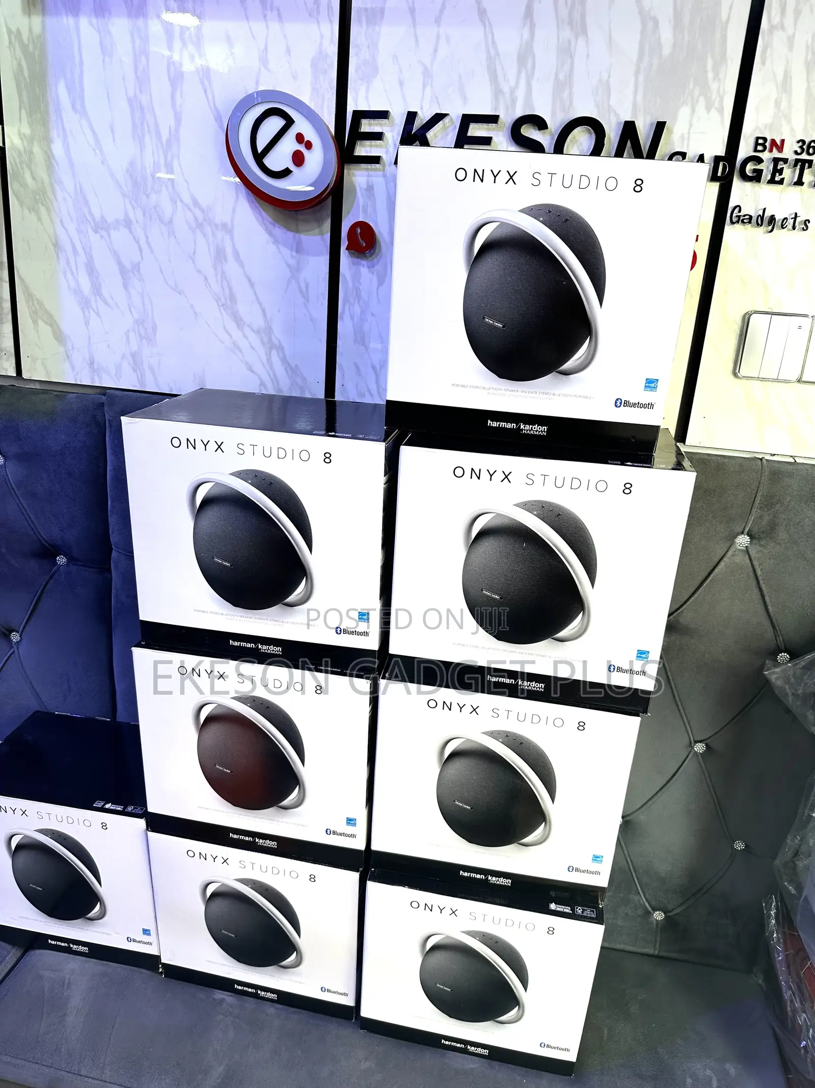 Brandnew Onyx Studio 8 Speaker