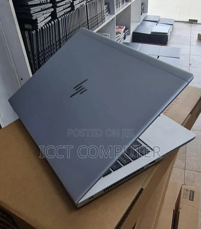 New Laptop HP 8GB Intel Core I5 SSD 256GB