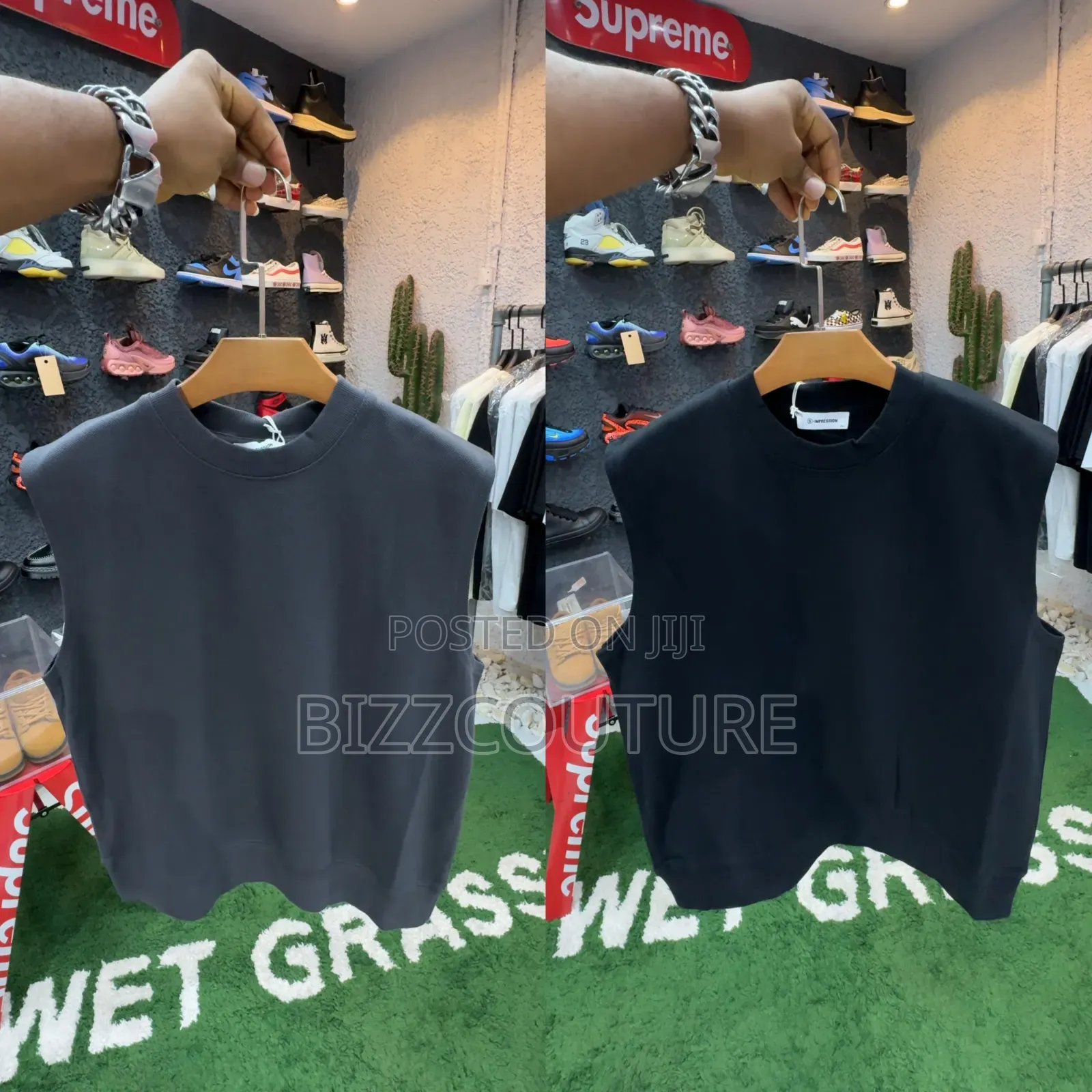 Original Luxury Sleeveless Shirts Available in Store