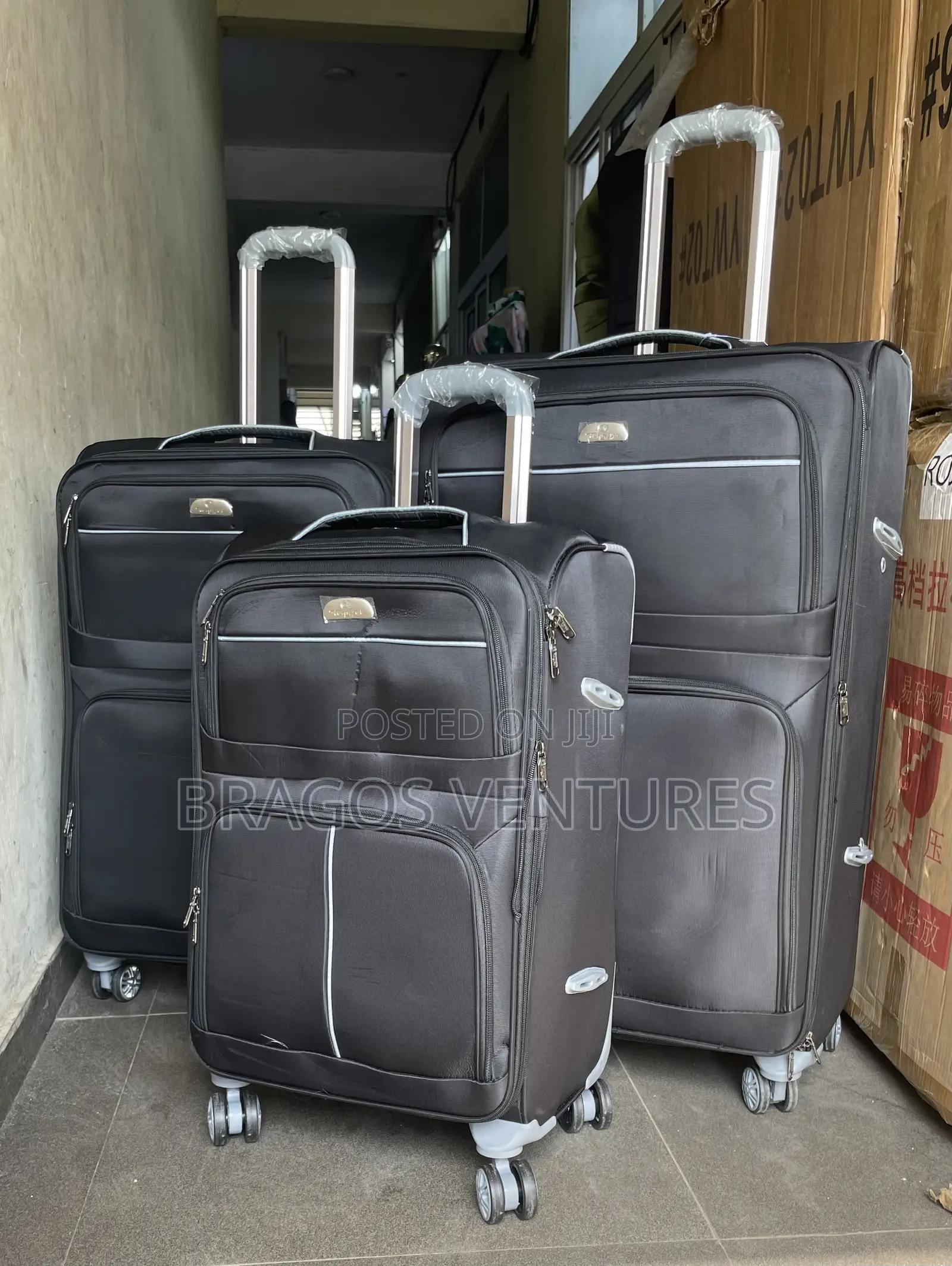 Set of 3pcs Luggage Bags Boxes
