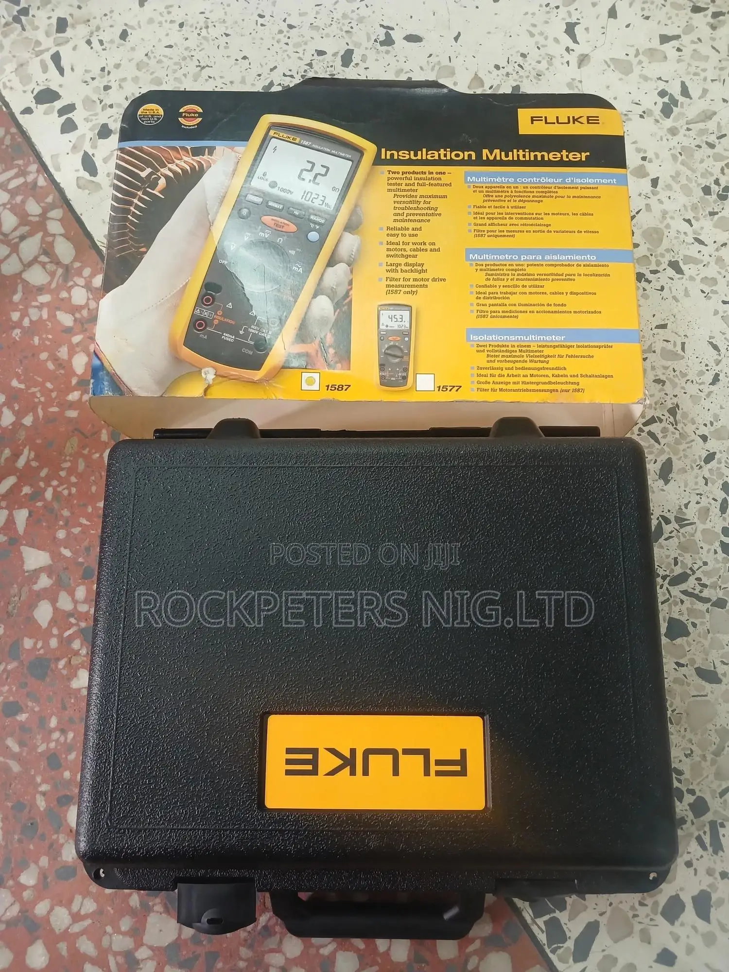 Fluke 1587/1577 Empty Case With Manual and Accessories
