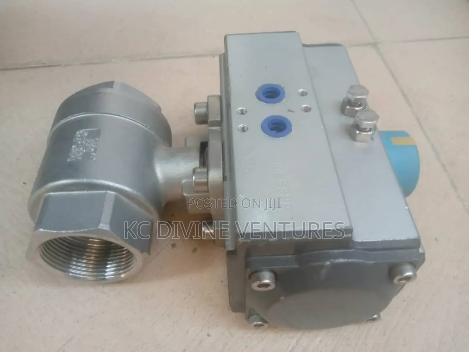 11⁄2" Inches Actuator Threaded Ball Valves.