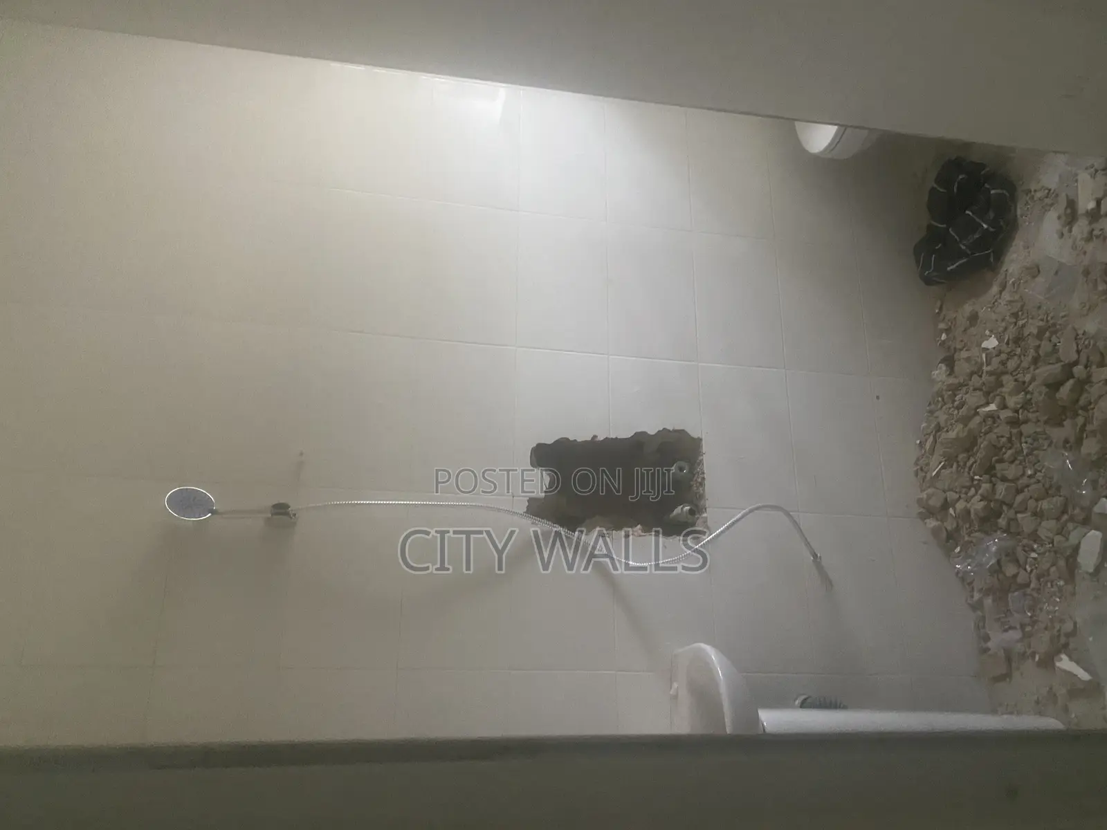 Mini Flat in Remleck Estate, Badore for rent