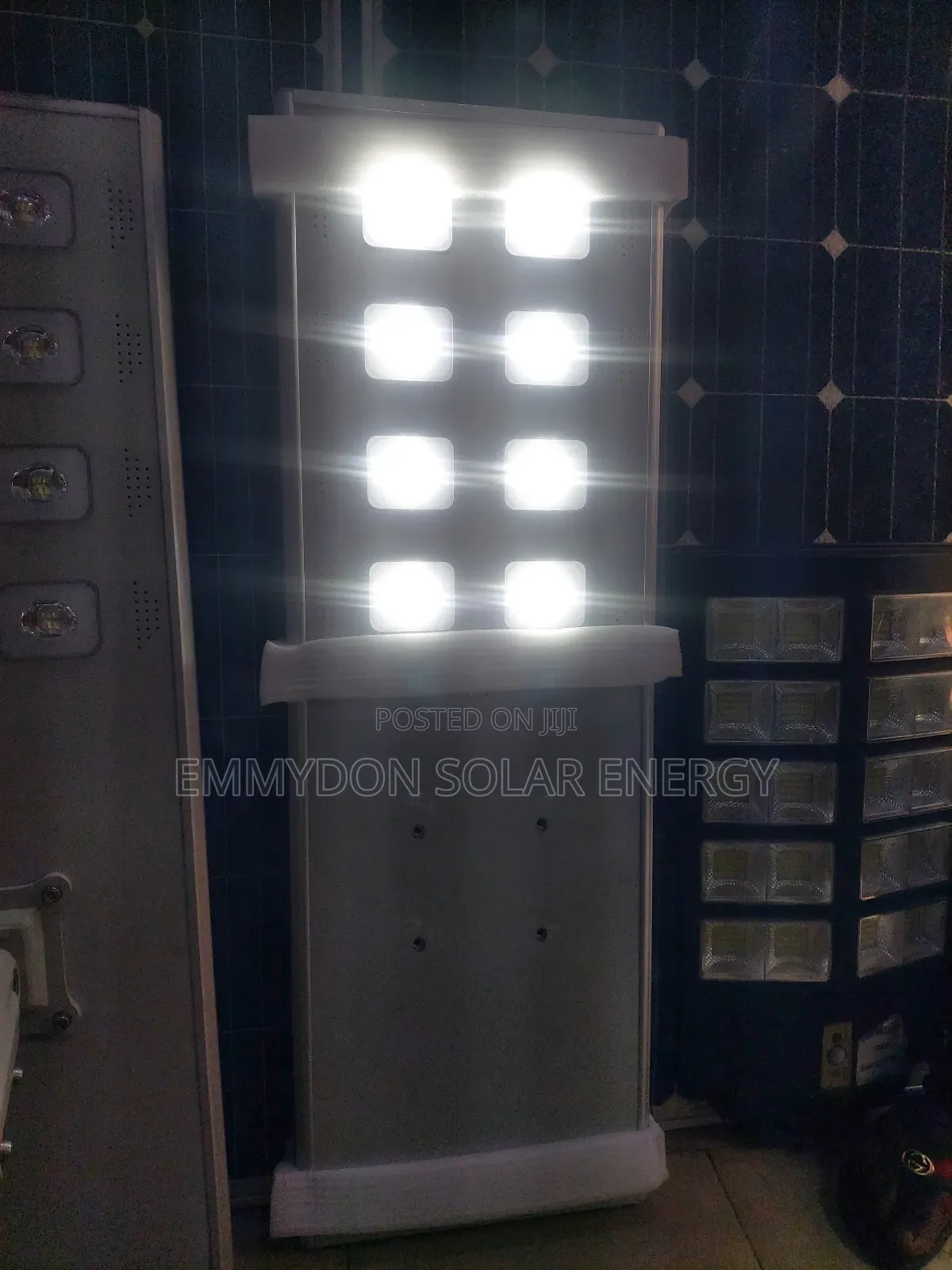 All in One Solar Street Light 8 Eyes