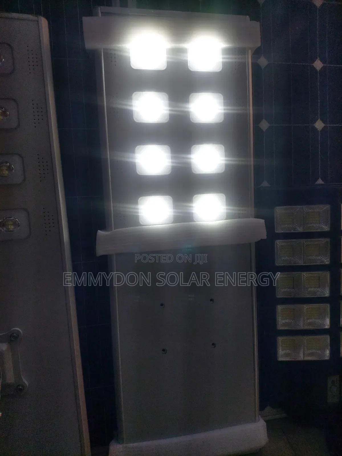 All in One Solar Street Light 8 Eyes