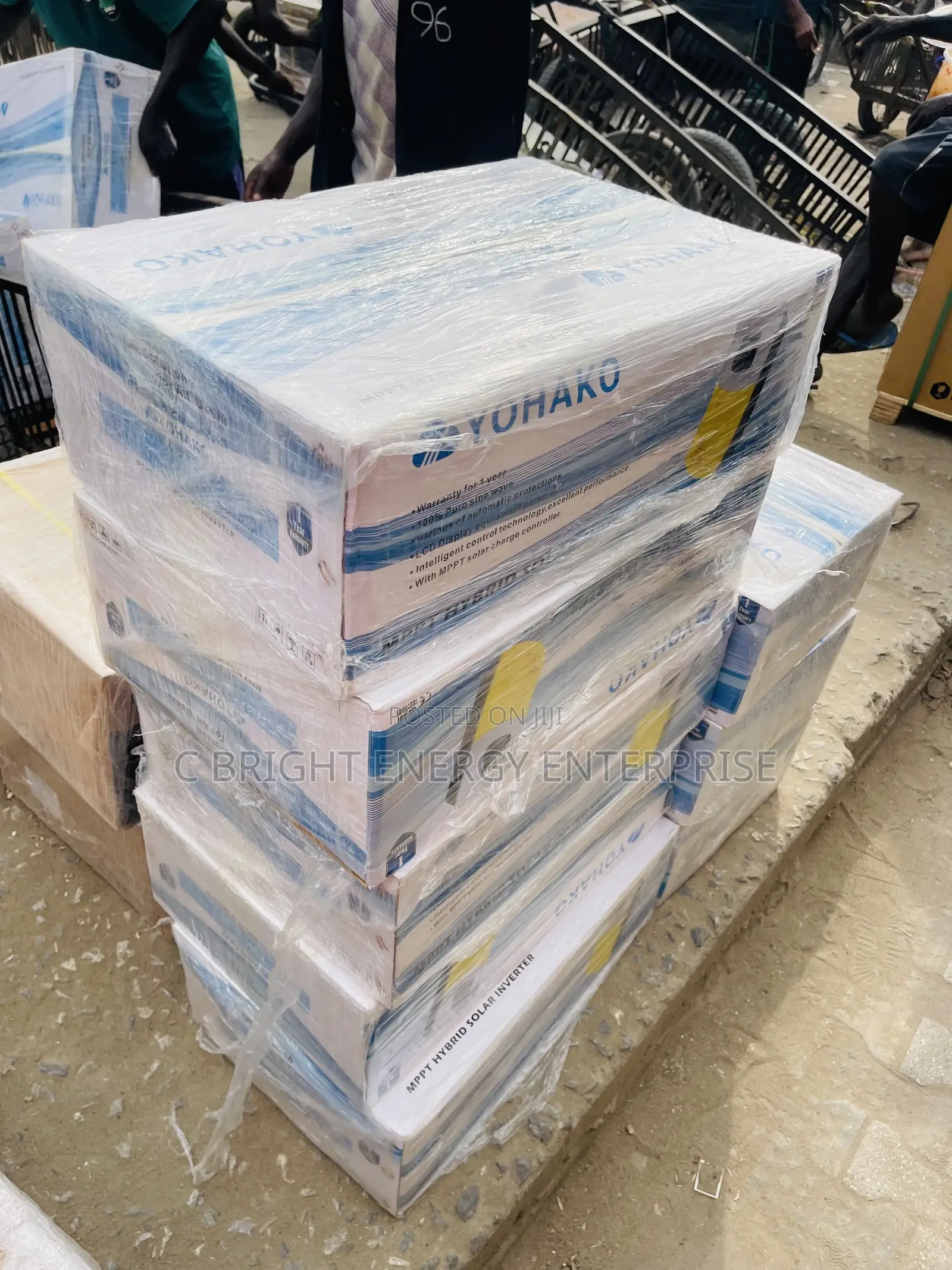 5kva Yohako Hybrid Solar Inverter With 3 Years Guarantee