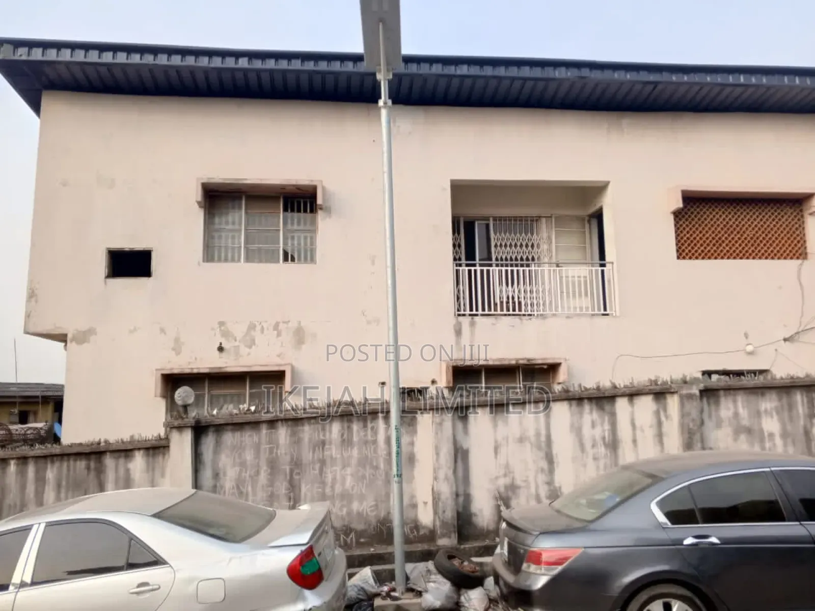 5bdrm Duplex in Ogba for sale