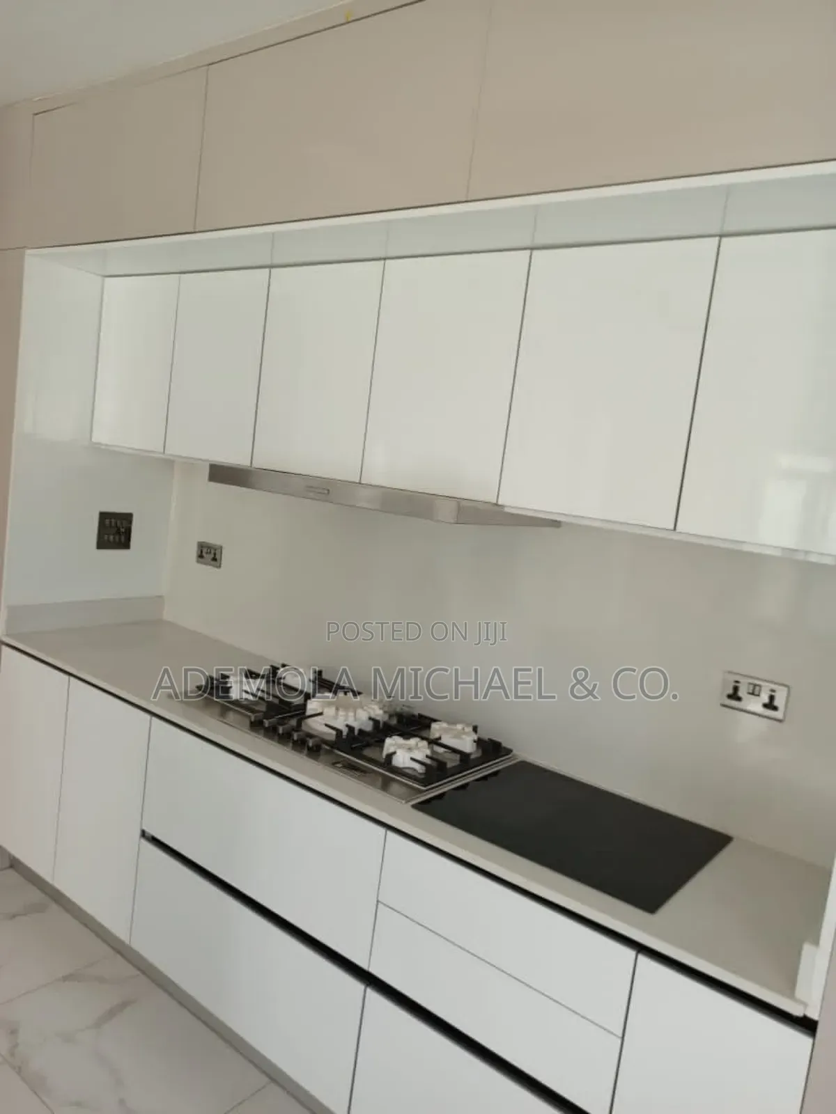 5bdrm Duplex In Guzape District For Sale