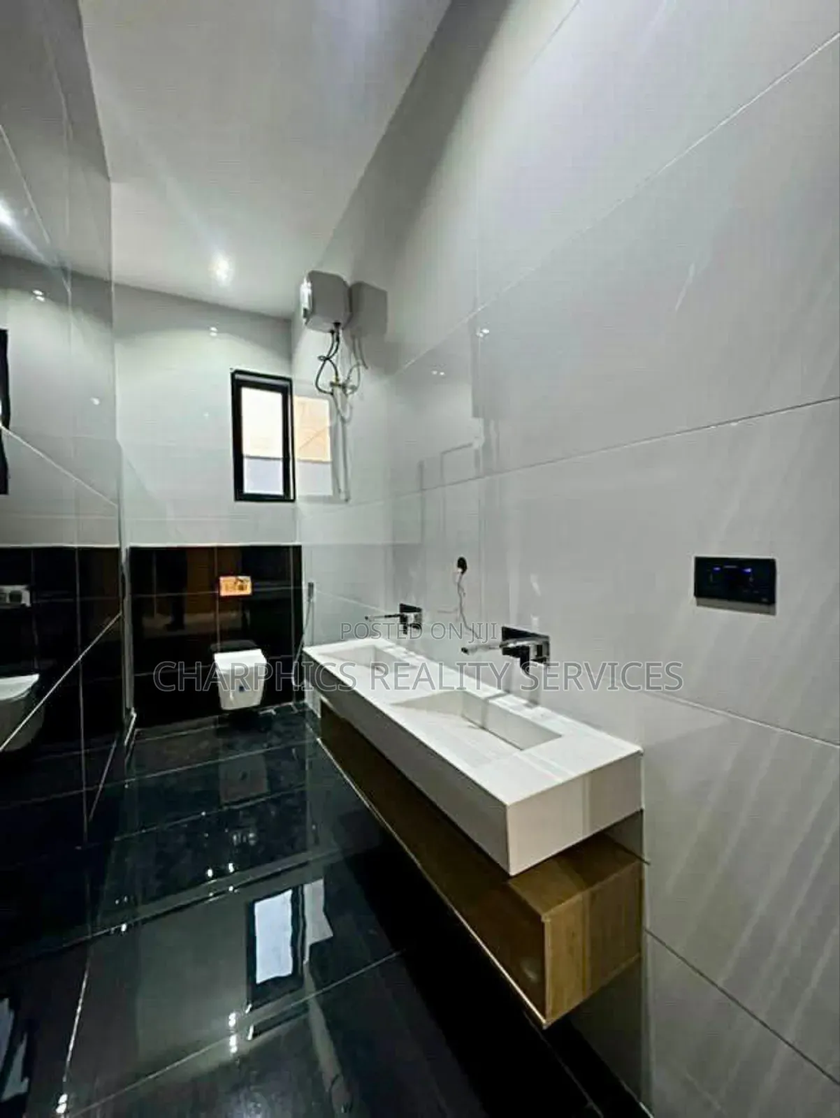 5bdrm Duplex in Ajah for sale