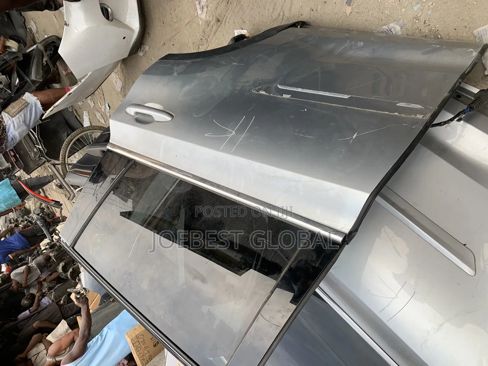 Front and Back Door Toyota Highlander 2020