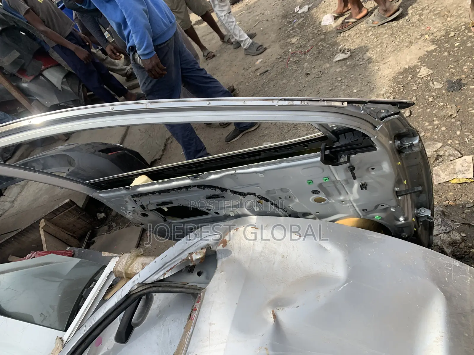 Front and Back Door Toyota Highlander 2020