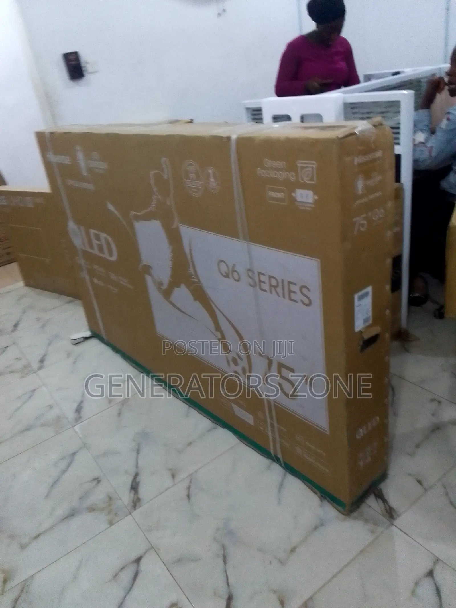 Slim Design Hisense Qled 75inches "Qseries"