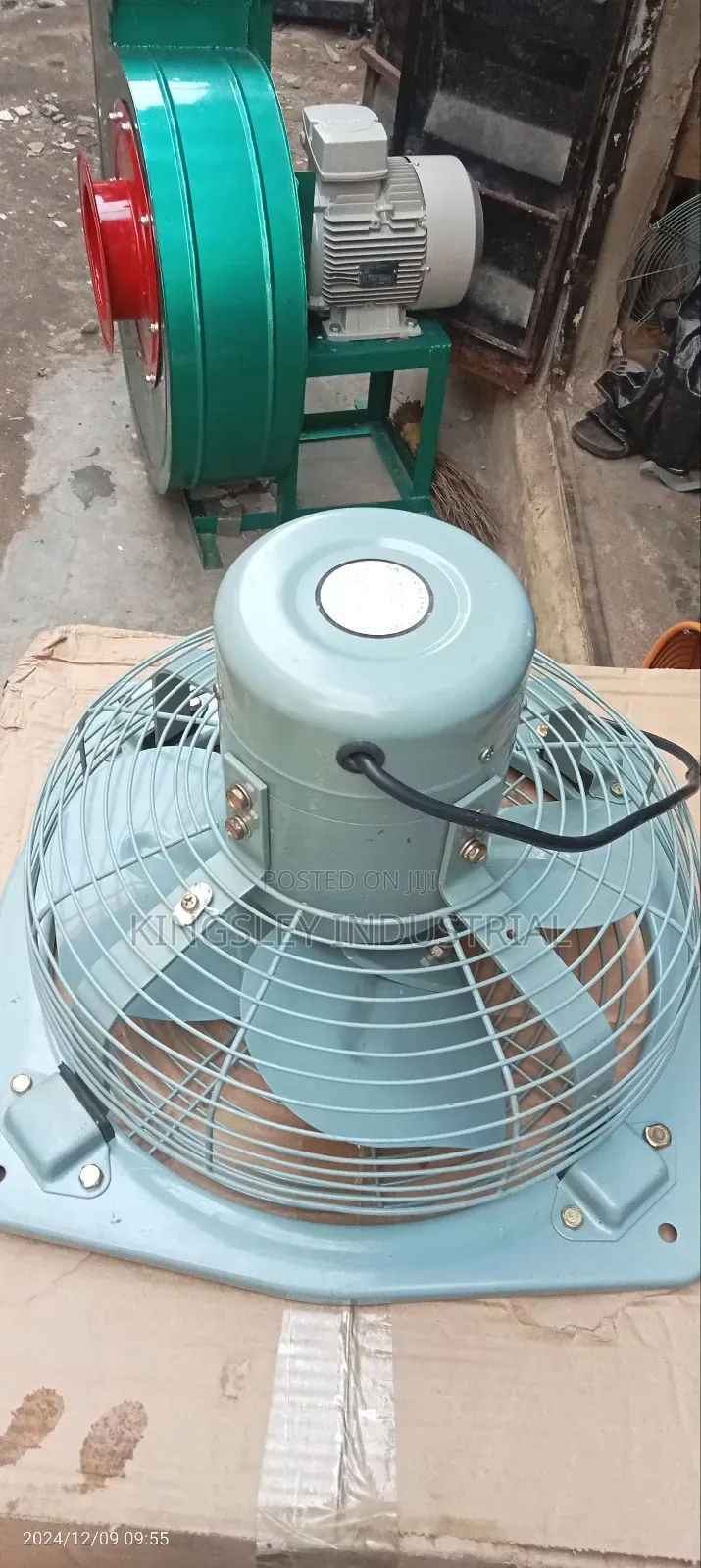Extractor Fan 12inches 1400 RPM