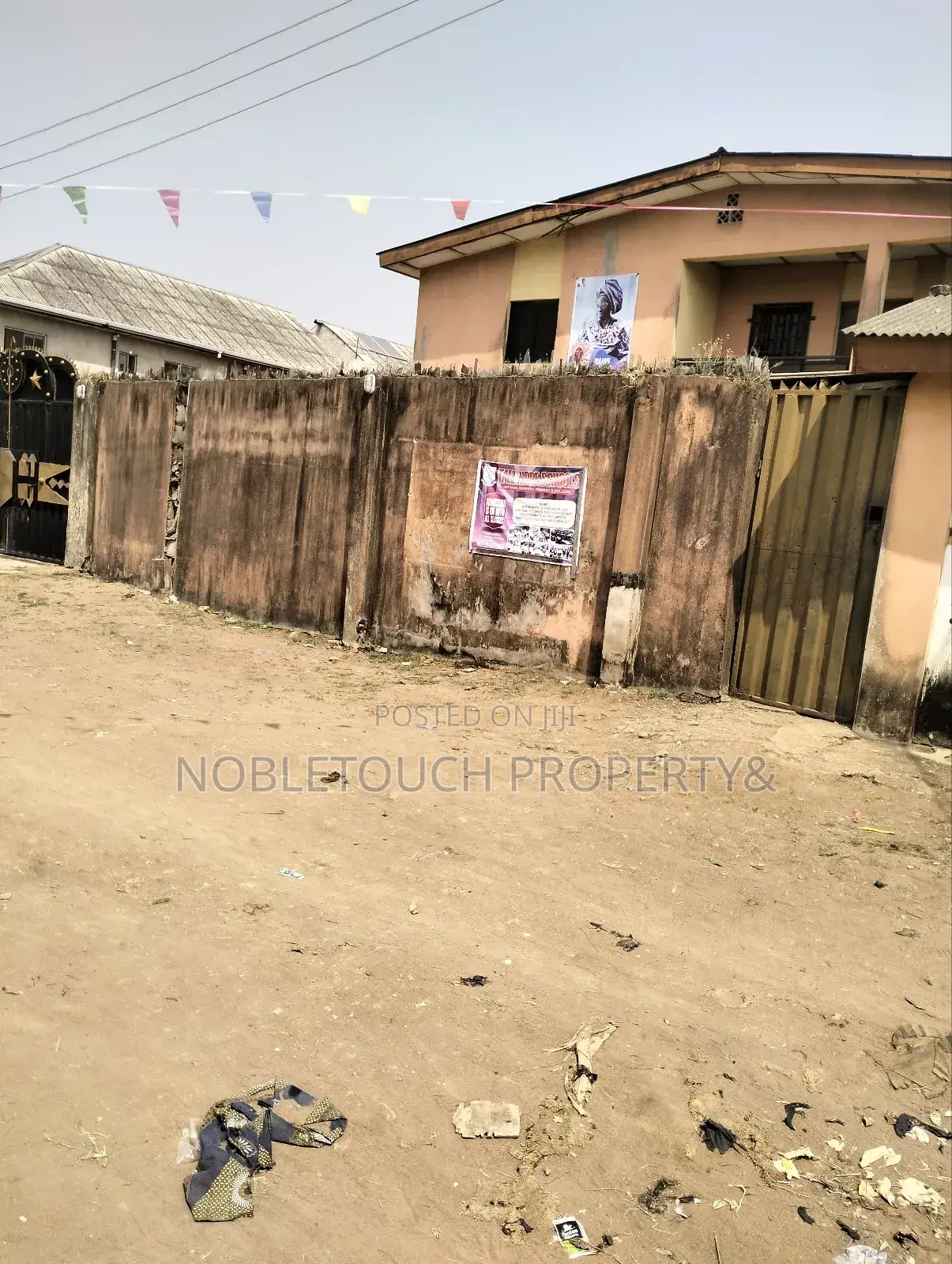 4bdrm Block of Flats in Off Ikotun Ijegun for sale