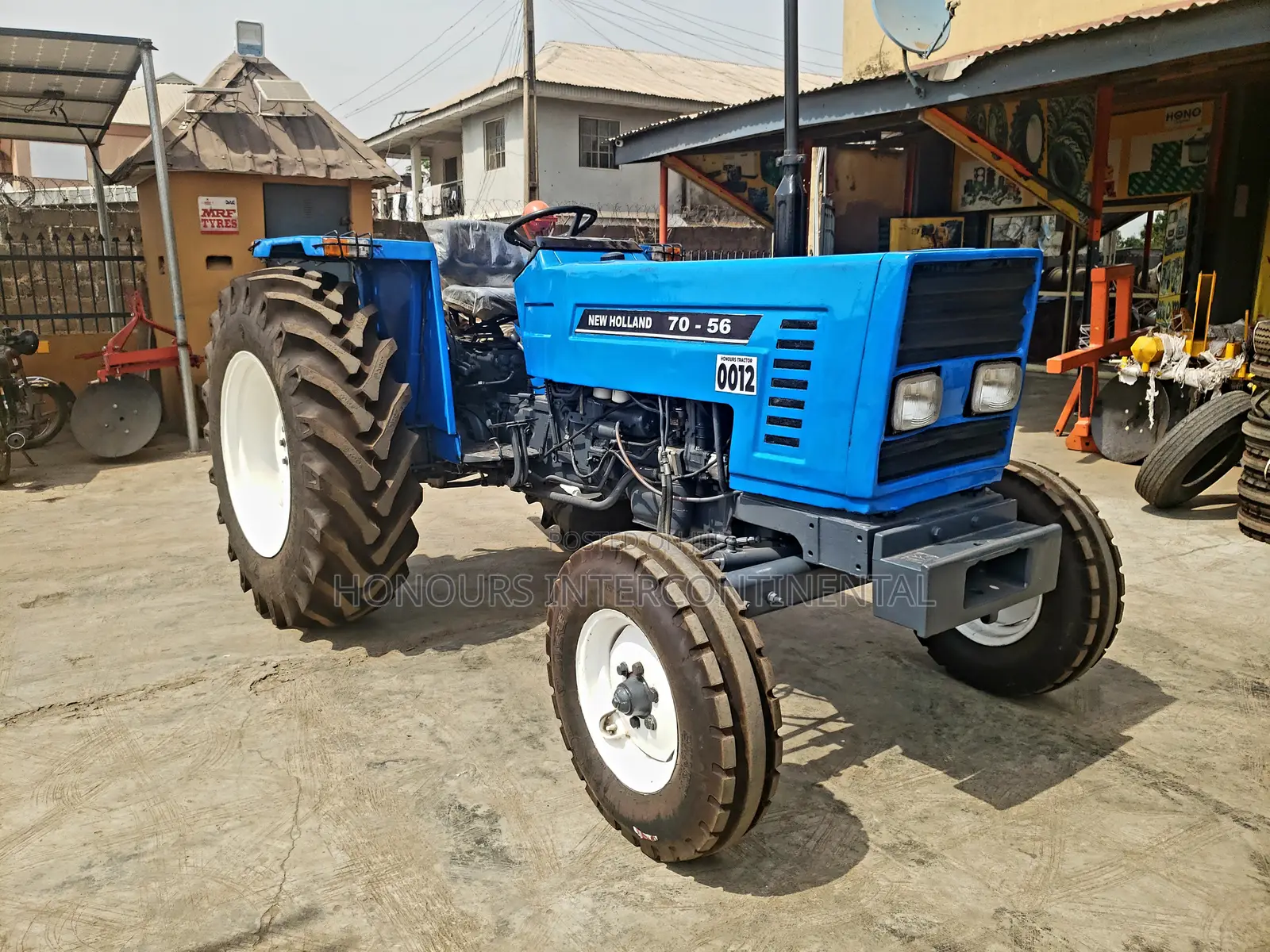 New Holland 70-56