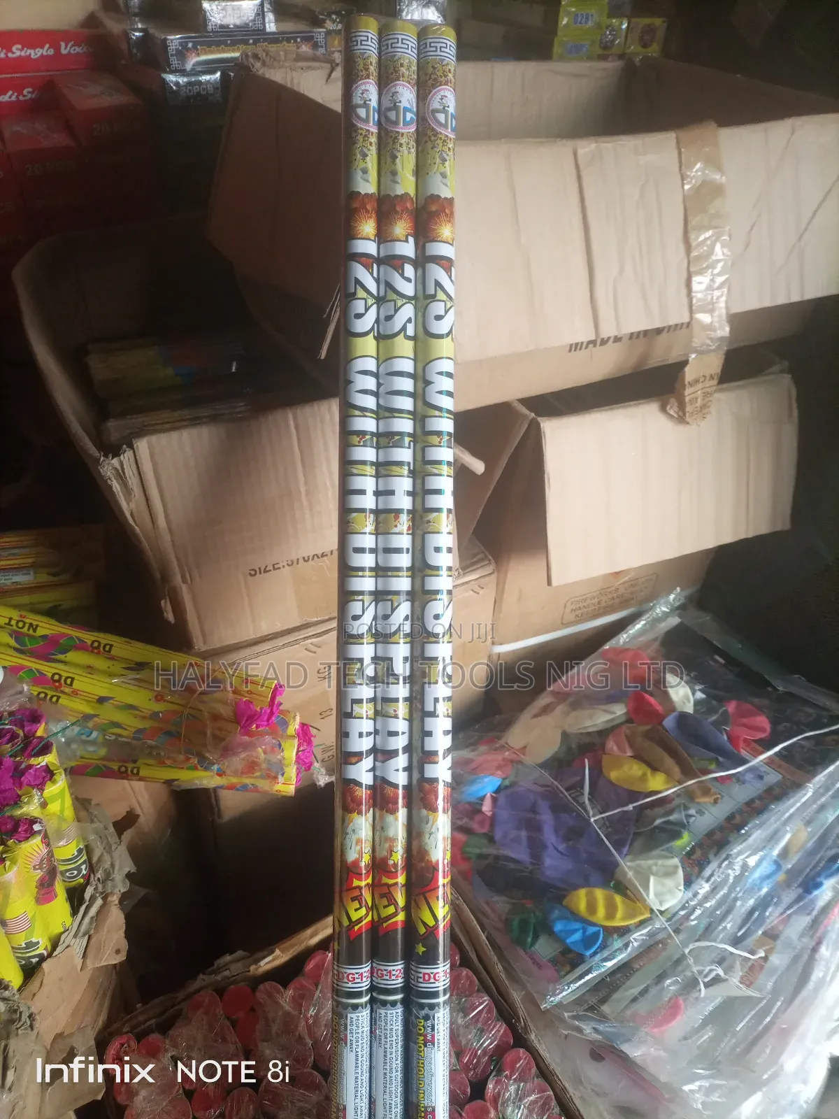 12 Shots Display Fireworks