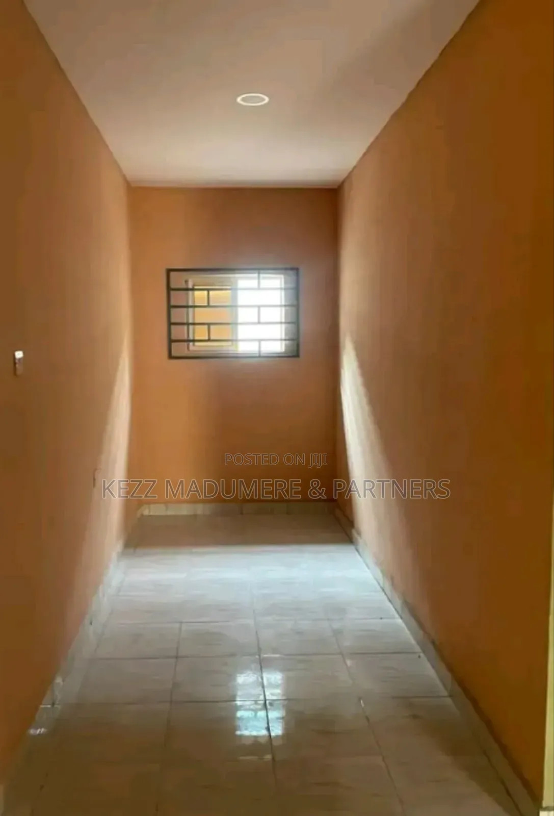 4bdrm Bungalow in Inside A Gated for sale