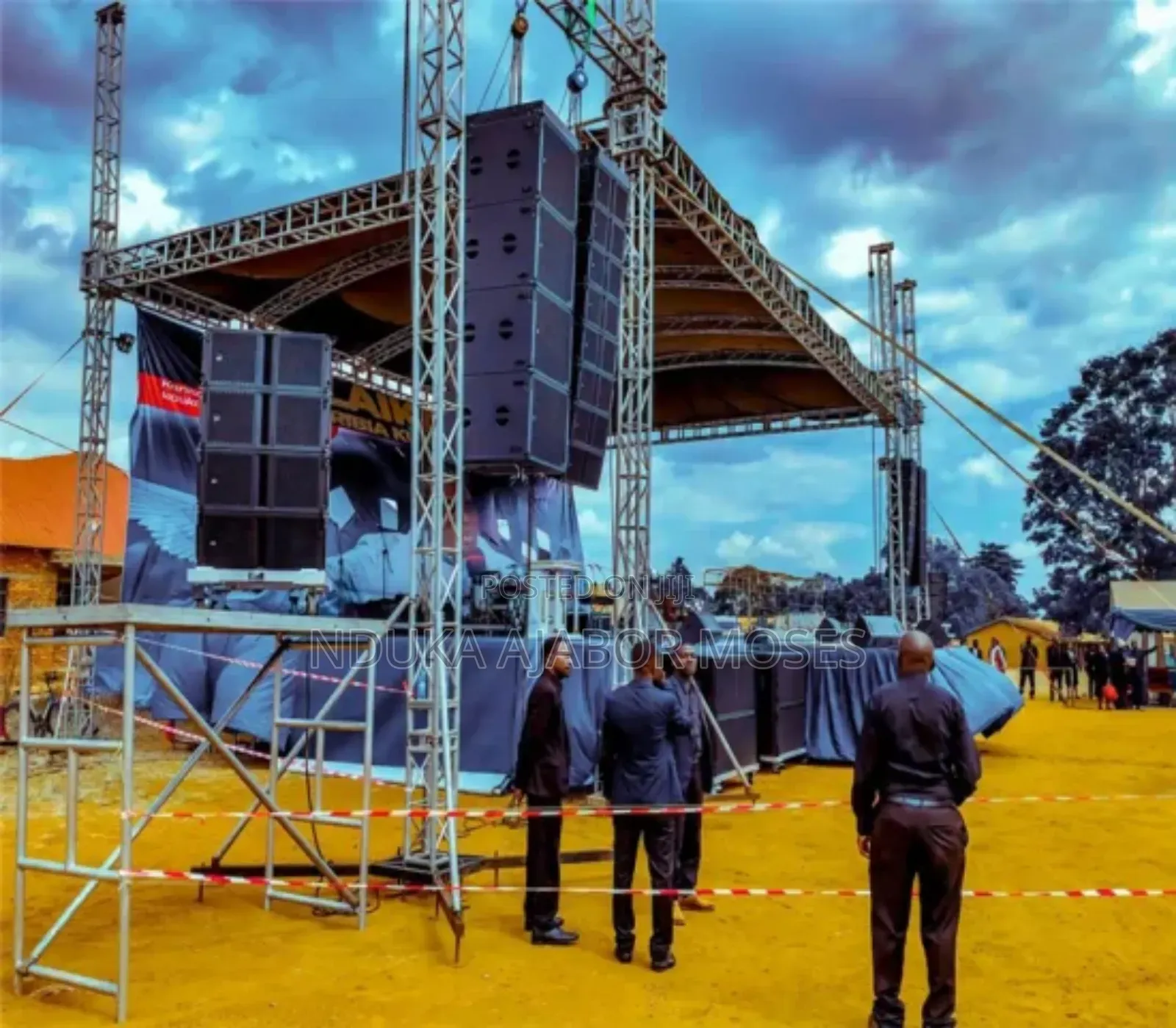 Open and Cover Stage for Rent