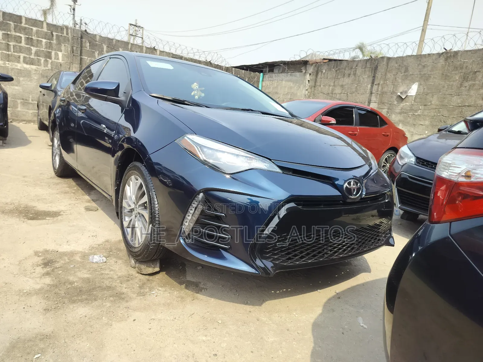 Toyota Corolla 2017 Blue