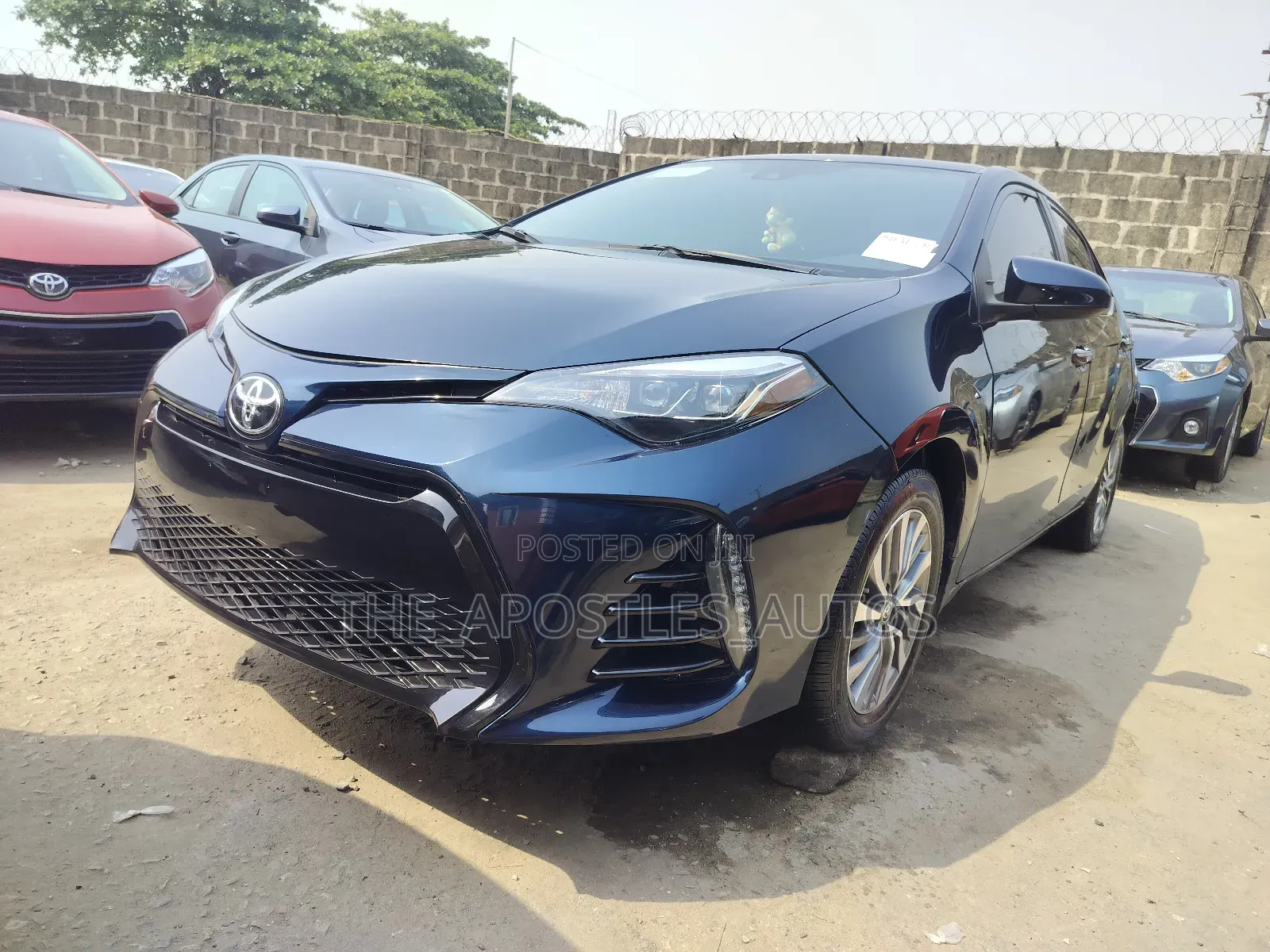 Toyota Corolla 2017 Blue