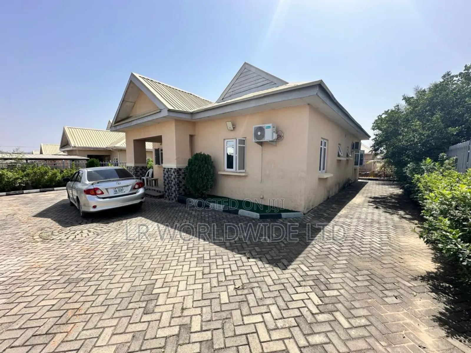 3bdrm Bungalow in Lugbe District for sale