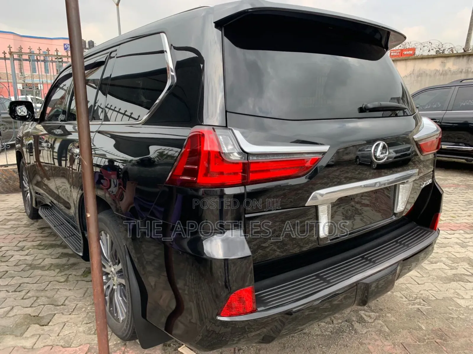 Lexus LX 2017 Black