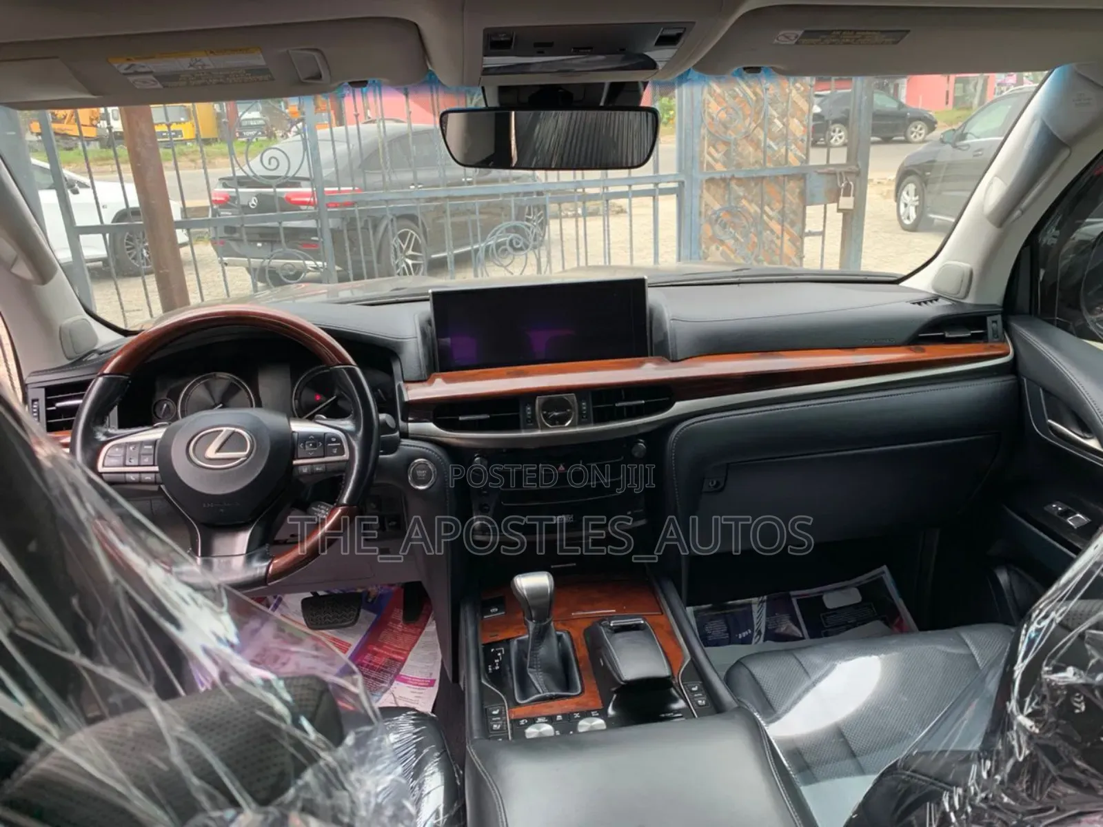 Lexus LX 2017 Black