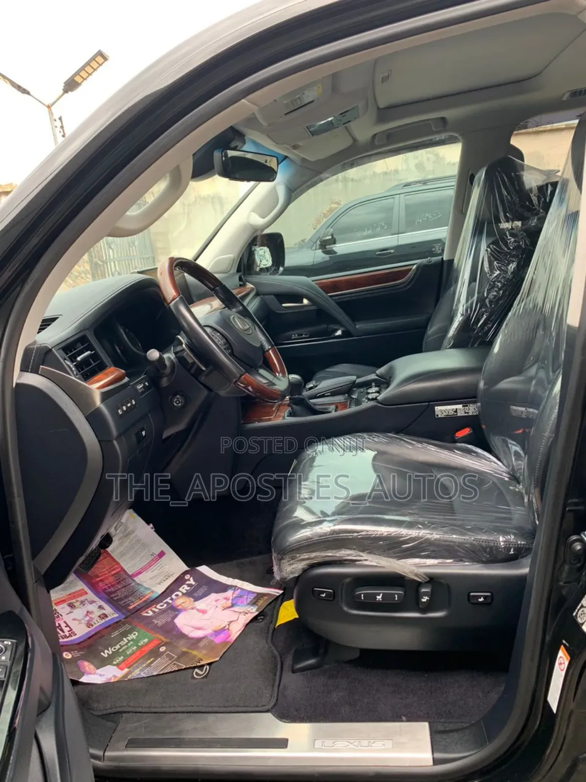 Lexus LX 2017 Black