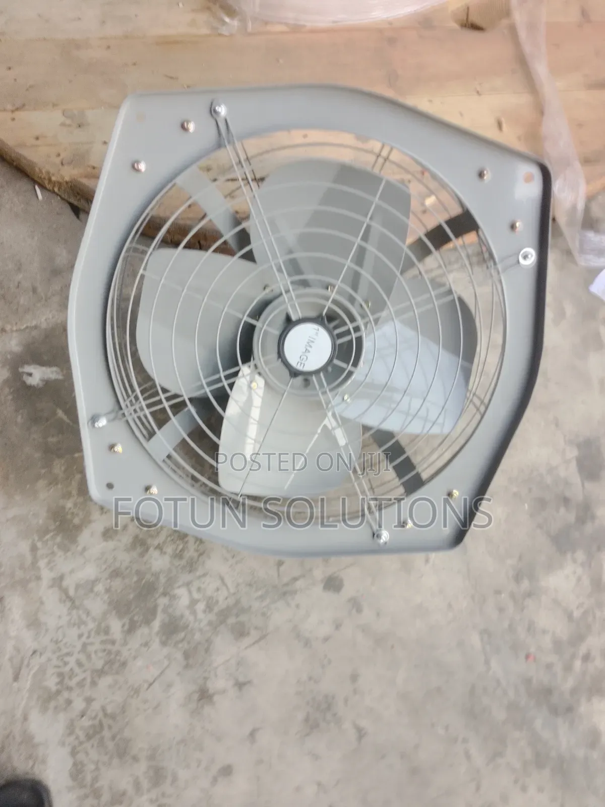 Electric Extractor 18inches