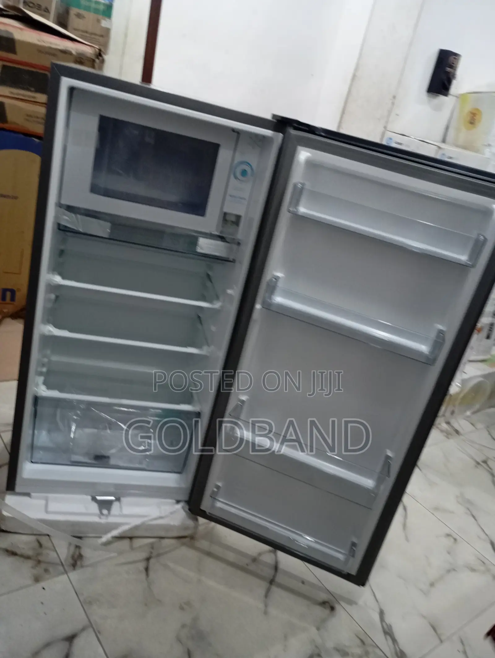 Hisense 150L Ultra-Cooling Top Freezer Refrigerator (Rr20s)