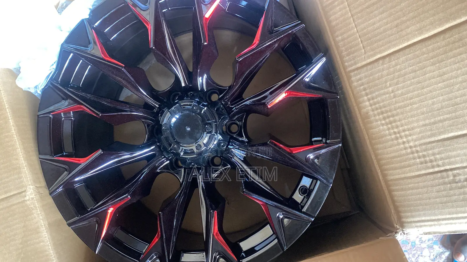 Very Unique 18 Rim Off Road Available as Seen
