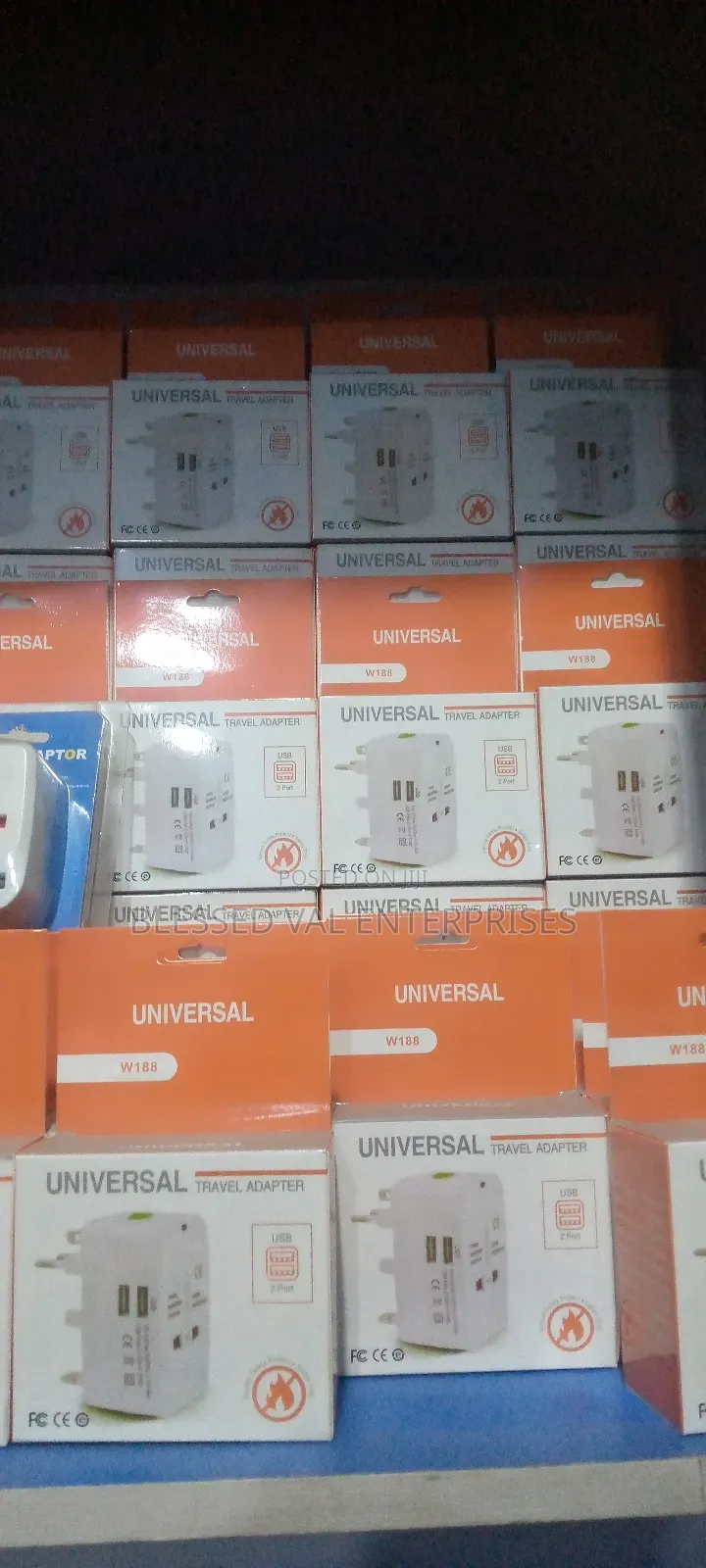 Universal Travel Adaptor With 2 USB