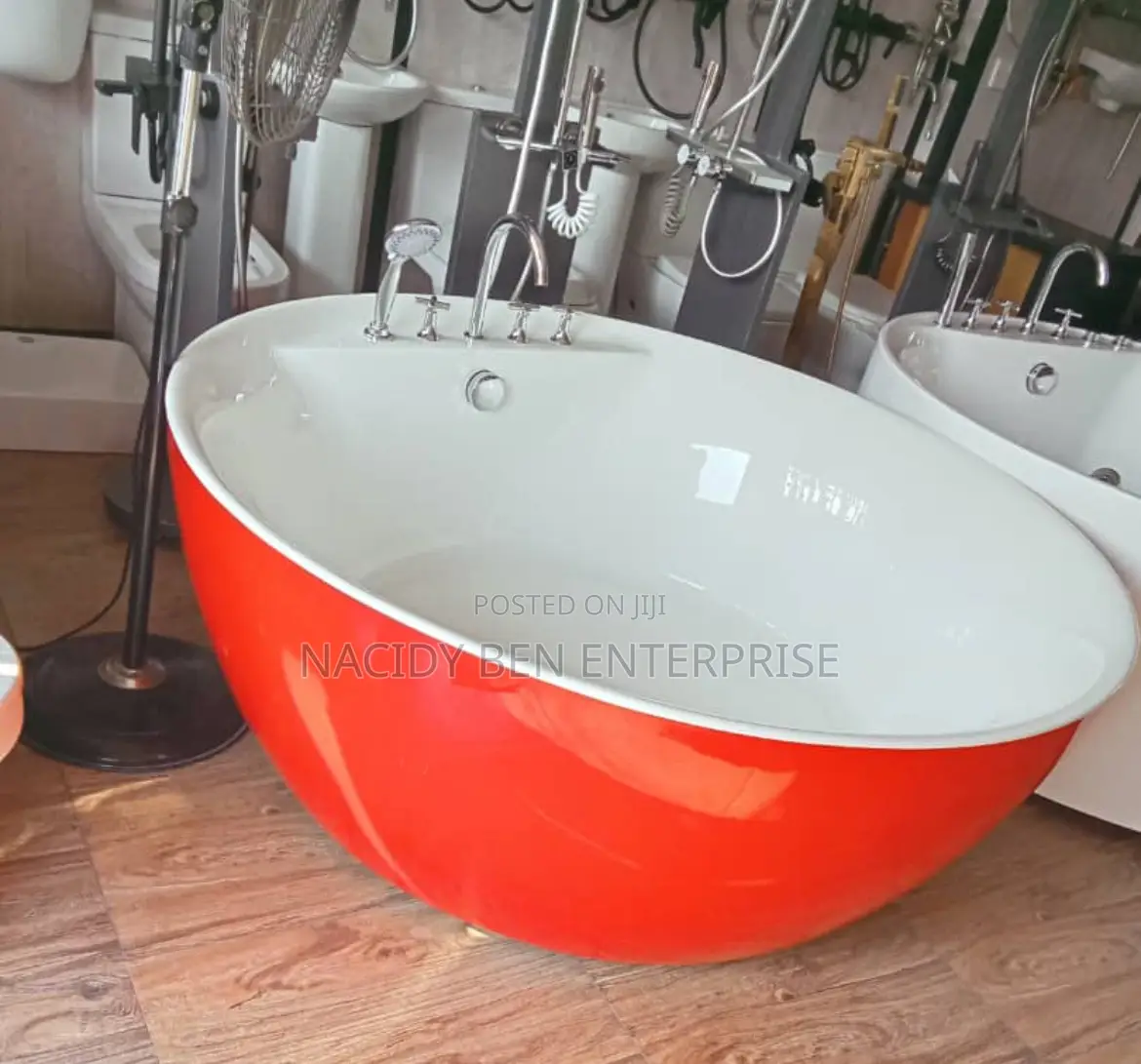 Acrylic Round Jacuzzi