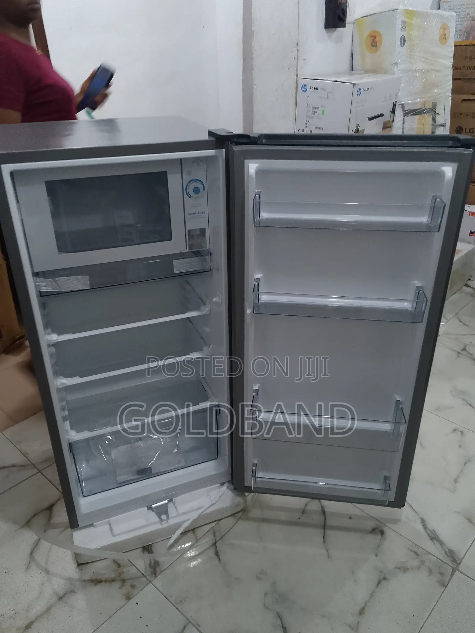 Hisense (Rr20s) 150L Speedy-Cooling Top Freezer Refrigerator